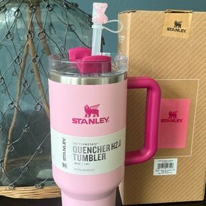 Stanley 40oz Stainless Steel H2.0 FlowState Quencher Tumbler Flamingo Pink Limi